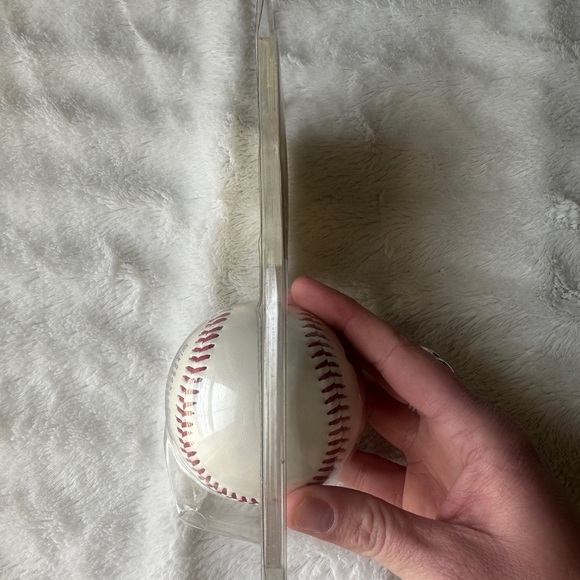 - Roberto Clemete Commemrative Baseball Souvenir 1994 - Picture 6 of 7